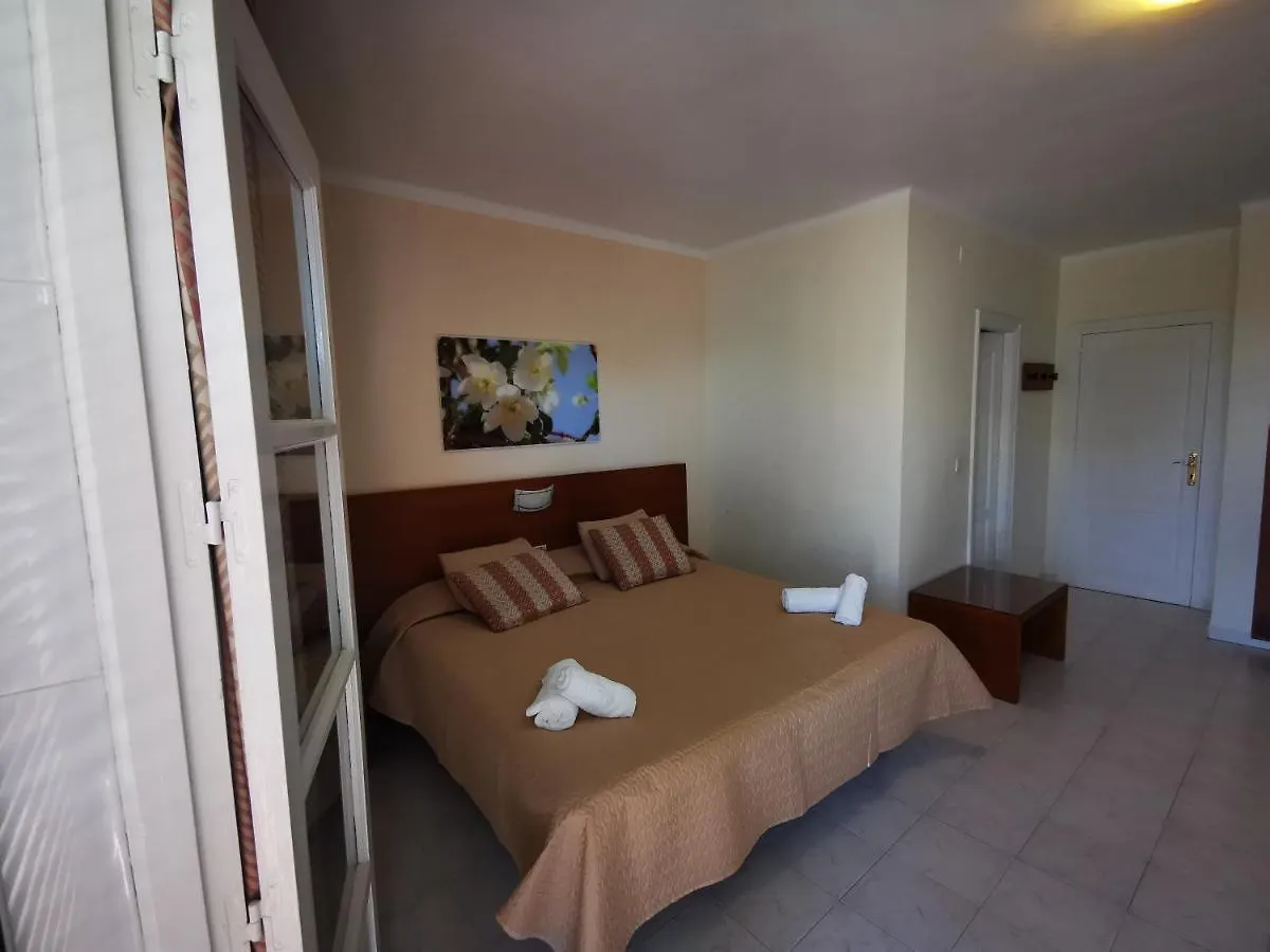 Bed & Breakfast Hostal Marazul Nerja Spain
