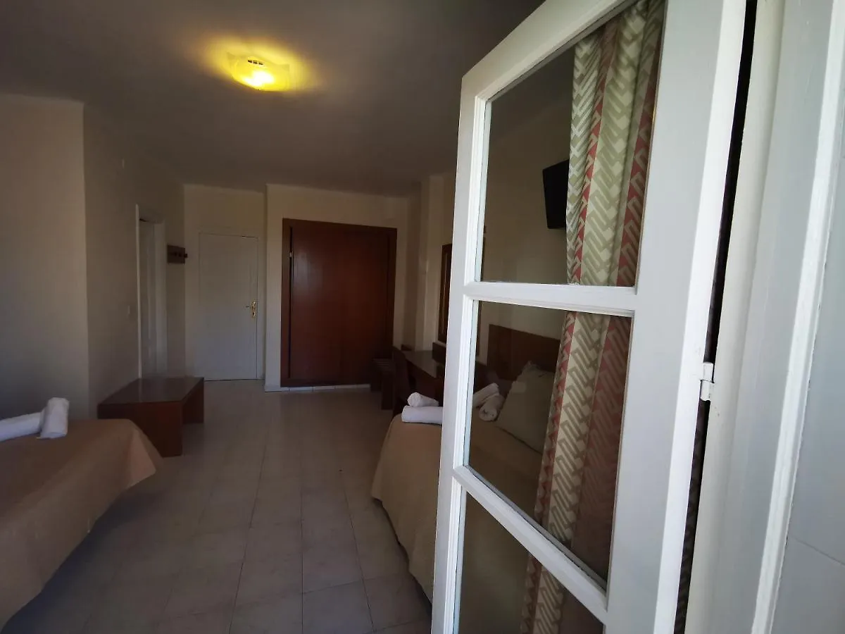 Hostal Marazul Nerja Bed & Breakfast