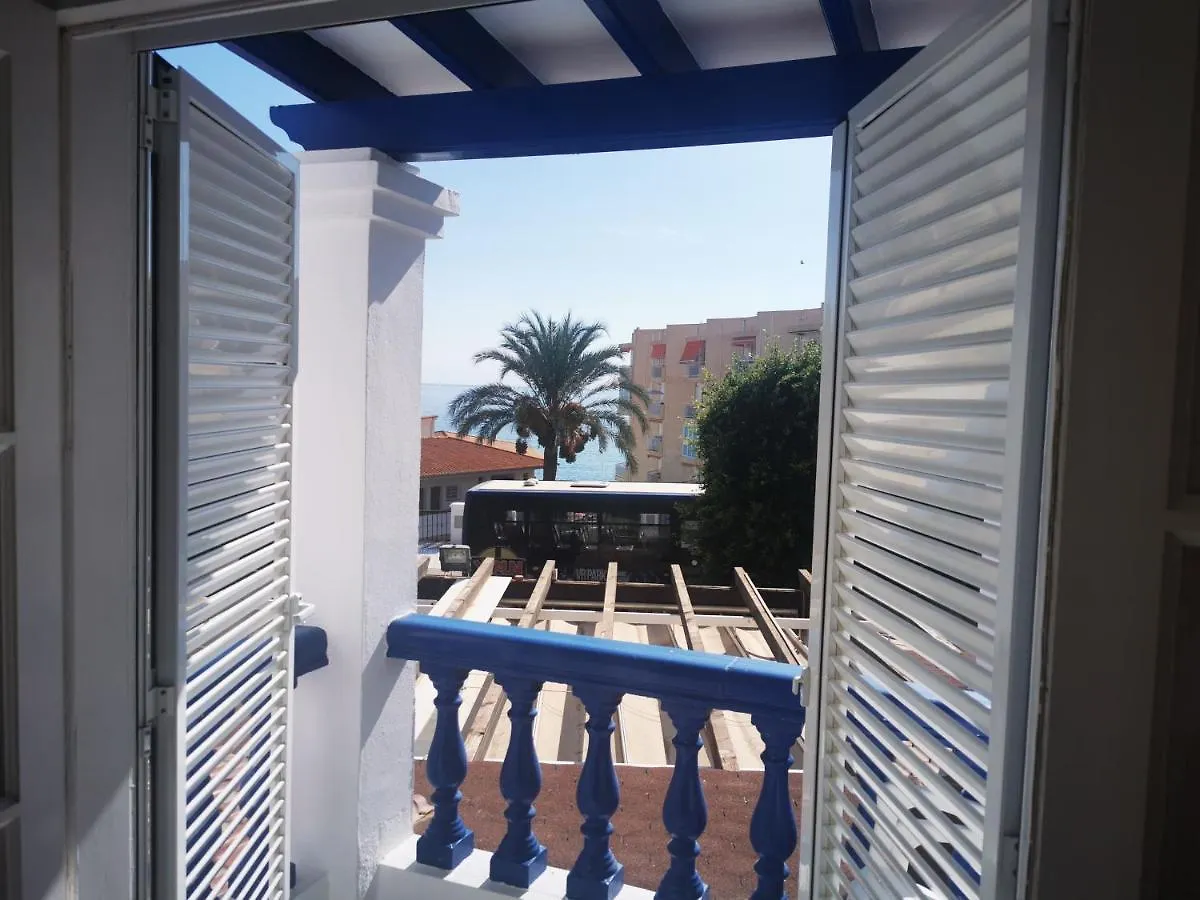Bed & Breakfast Hostal Marazul Nerja