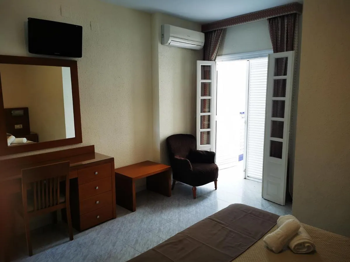 Hostal Marazul Nerja 0*,